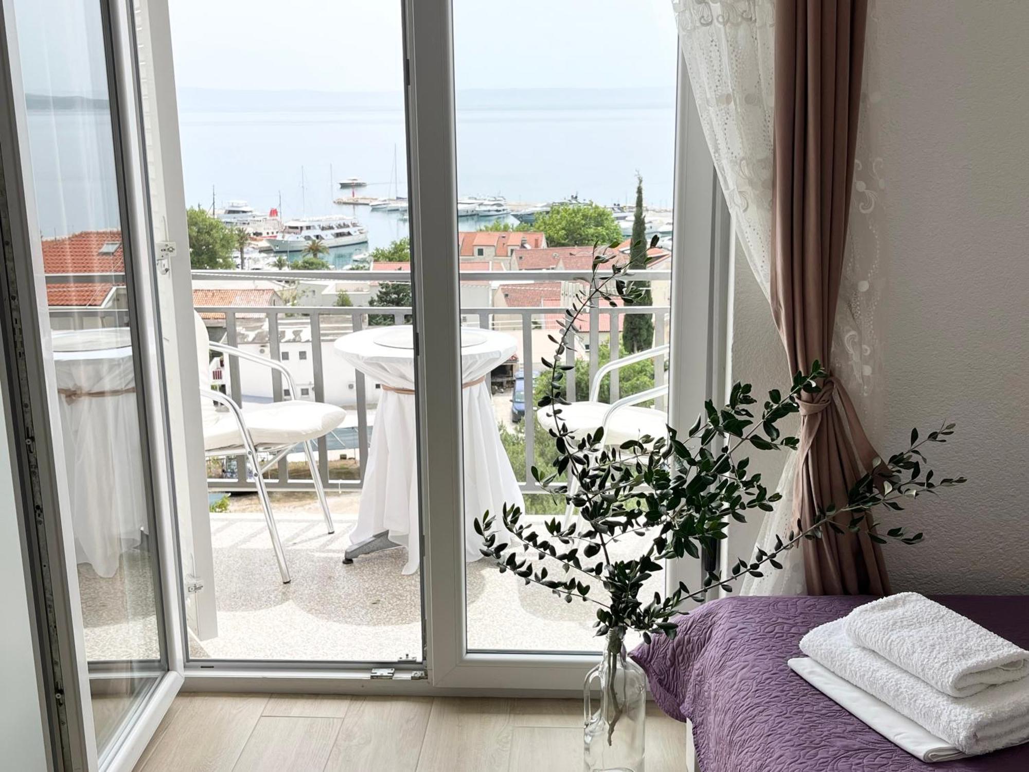 Apartments Irma Baška Voda Eksteriør bilde